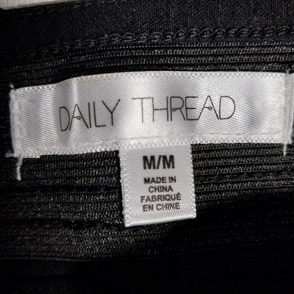 Black Daily Thread Straight-Leg Pants - Picture 2 of 3